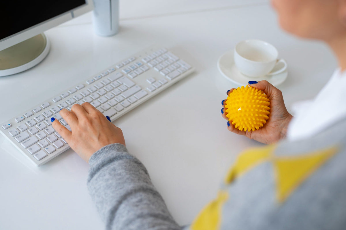 Comment se servir d'une balle anti stress au quotidien ?